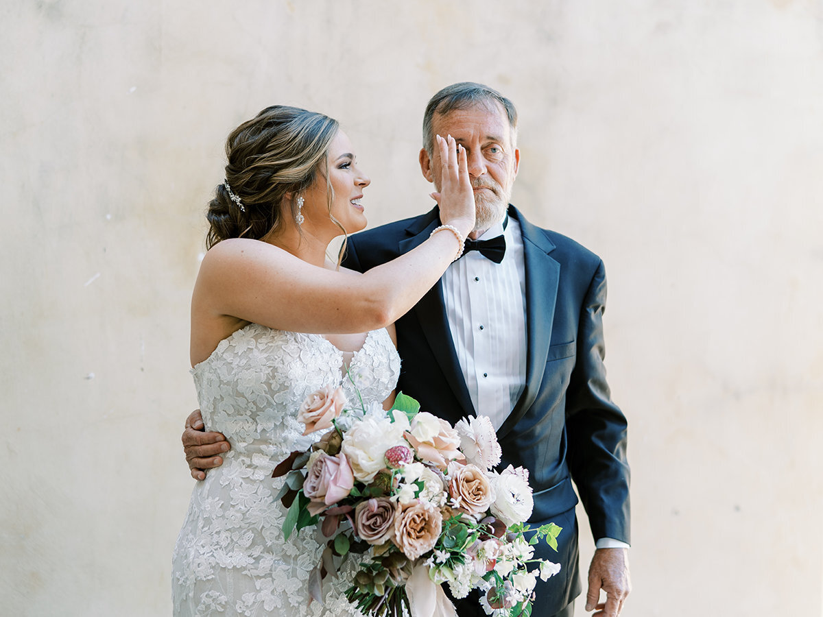 www.hannahforsberg.co-kayla-stephen-wedding-portraits-38.jpg