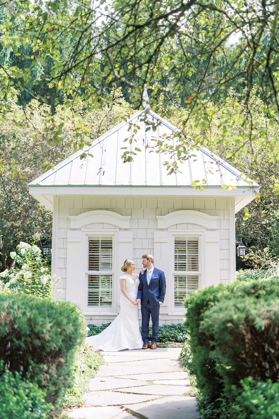 The Farm at Old Edwards Inn Wedding in Highlands Noth Carolina Atlanta wedding photographer Georgia Wedding photographer - Hannah Forsberg | www.hannahforsberg.co 0005.JPG