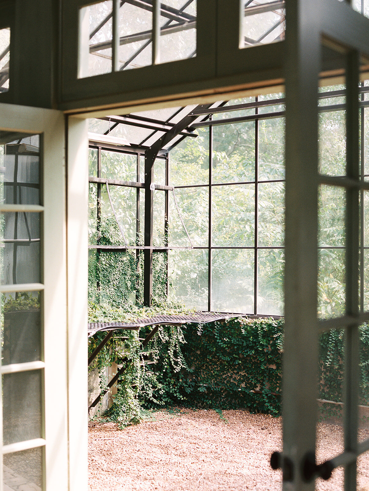 VanLandingham Estate Charlotte North Carolina Venue Tour Hannah Forsberg Photographer-009.JPG