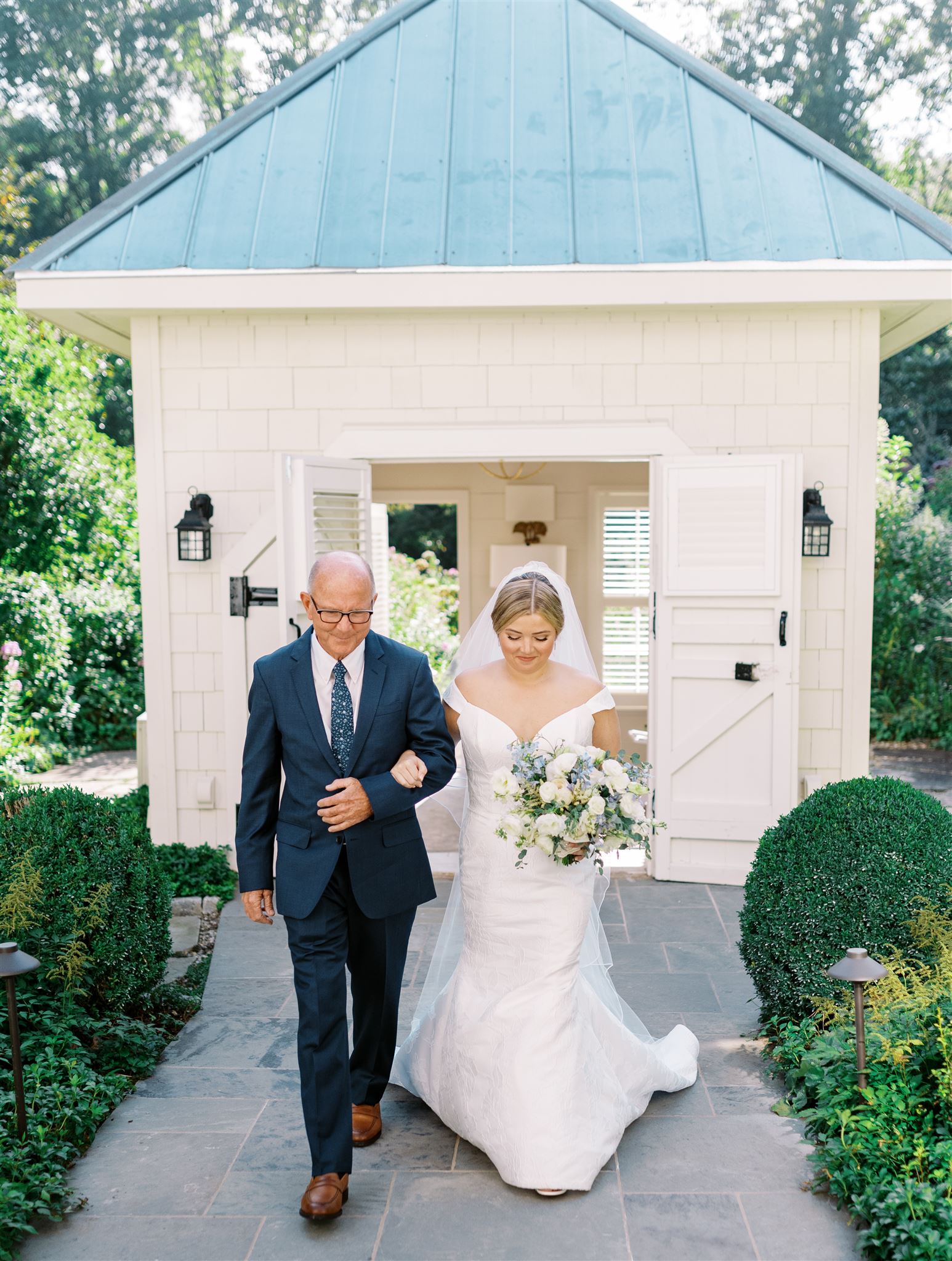 The Farm at Old Edwards Inn Wedding in Highlands Noth Carolina Atlanta wedding photographer Georgia Wedding photographer - Hannah Forsberg | www.hannahforsberg.com