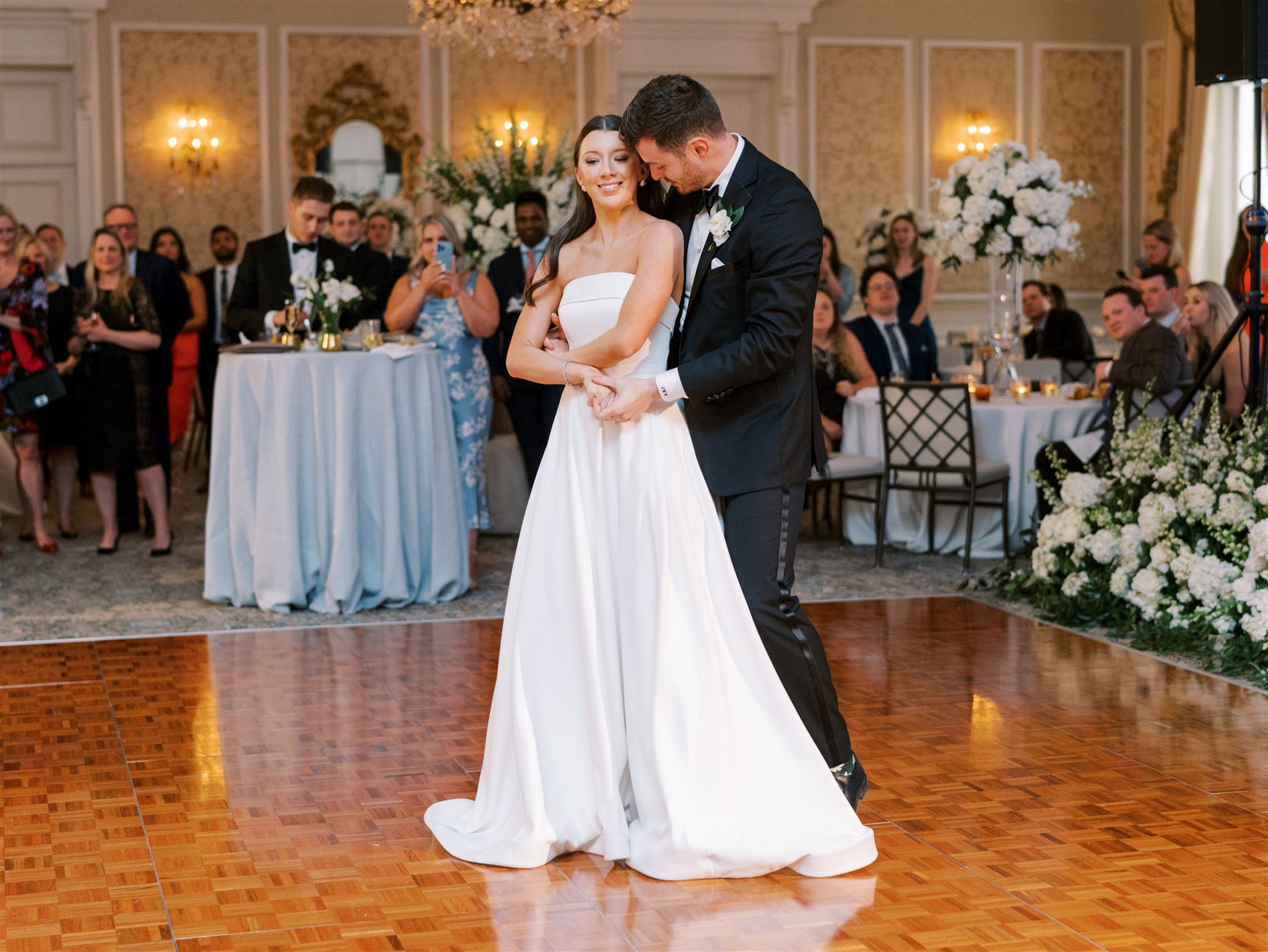 timeless elegant classic reception first dance photos fine art film wedding photographer hannah forsberg atlanta town country club